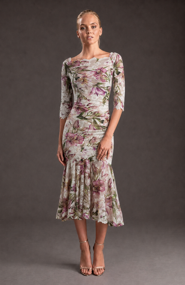 Olvi's Lace 5006 Noble On Vanilla