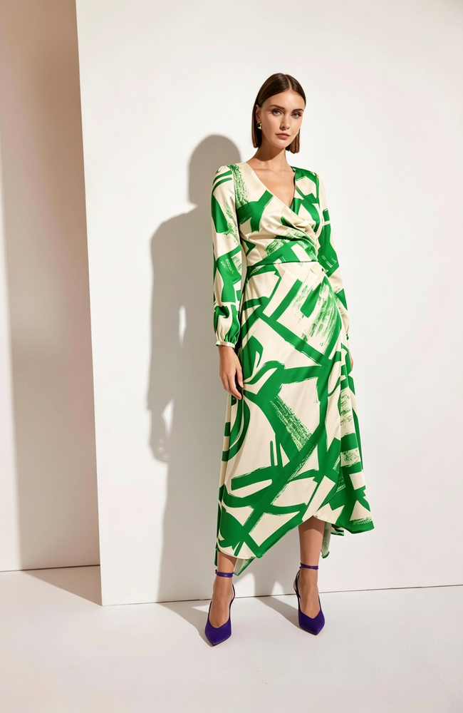 Carla Ruiz 51681 Green