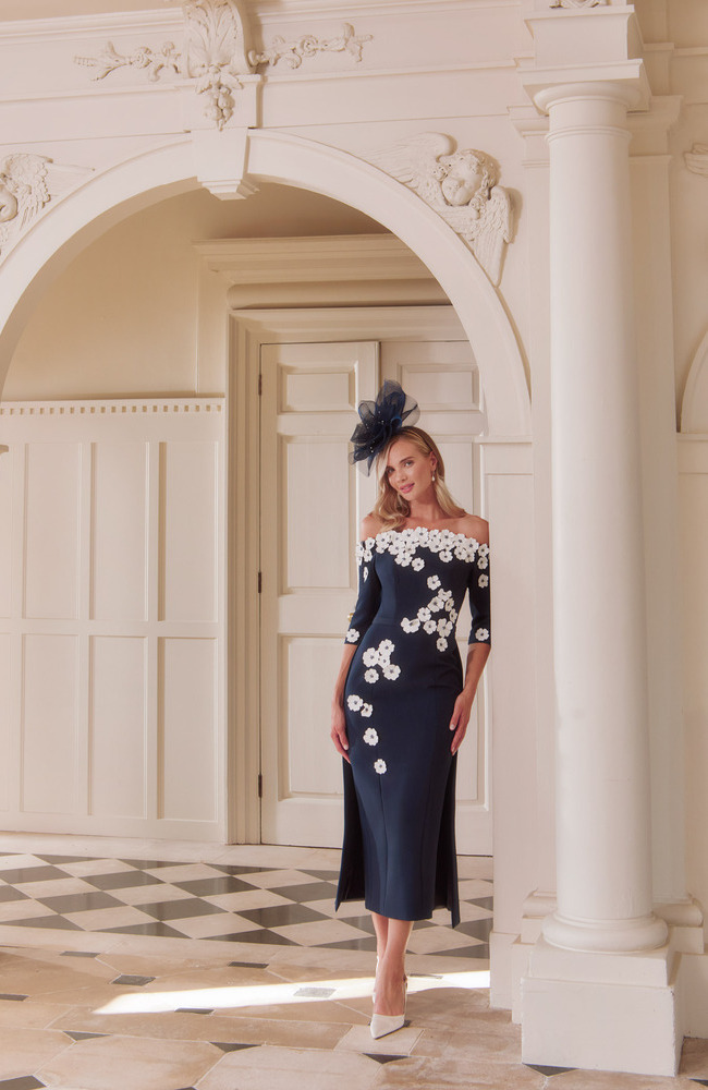 John Charles 29318 Navy / Ivory