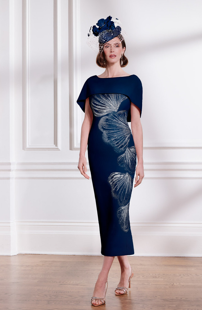 John Charles 66701 Navy / Ivory