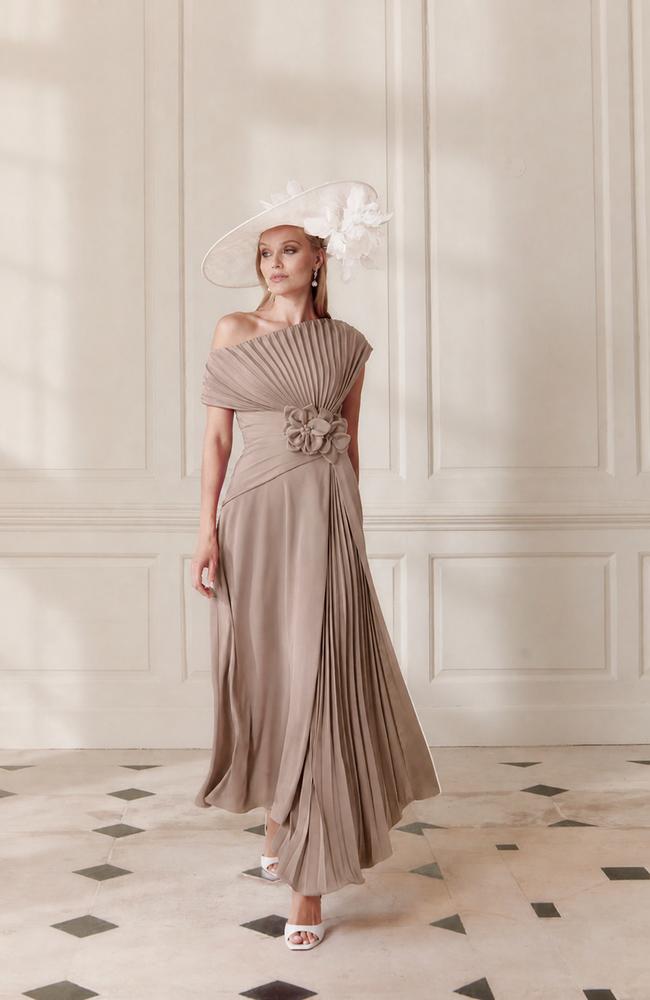 John Charles 66710 Taupe