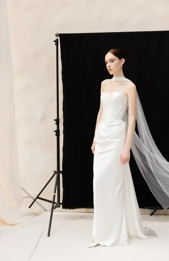 Divine Atelier Christie