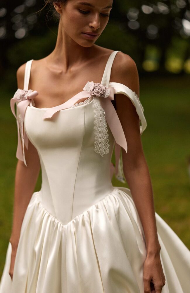 Milla by Lorenzo Rossi Elvaya