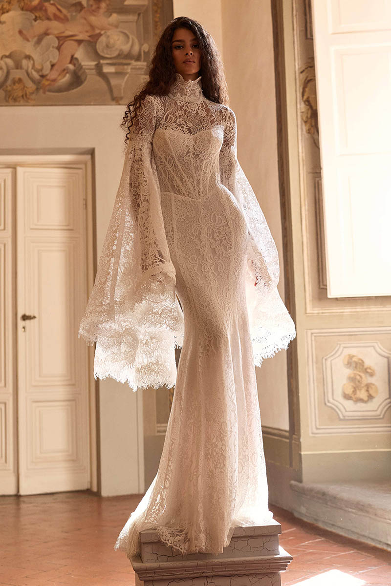 Milla Nova Arvenna Sleeves 1