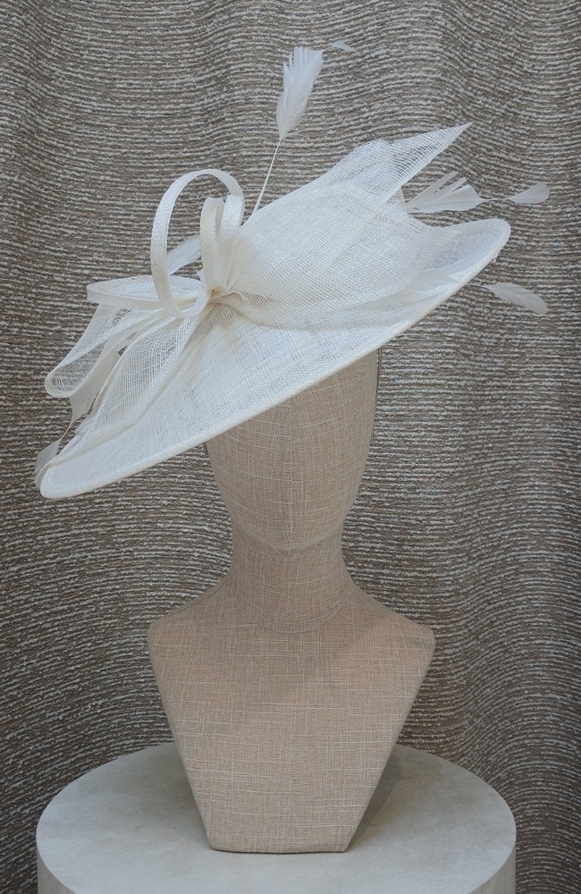 The Wedding Shop Jitters Style 7 Fascinator In Ivory