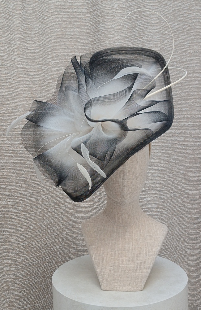 Snoxell & Gwyther 2505 Fascinator In Black & Ivory Ombre
