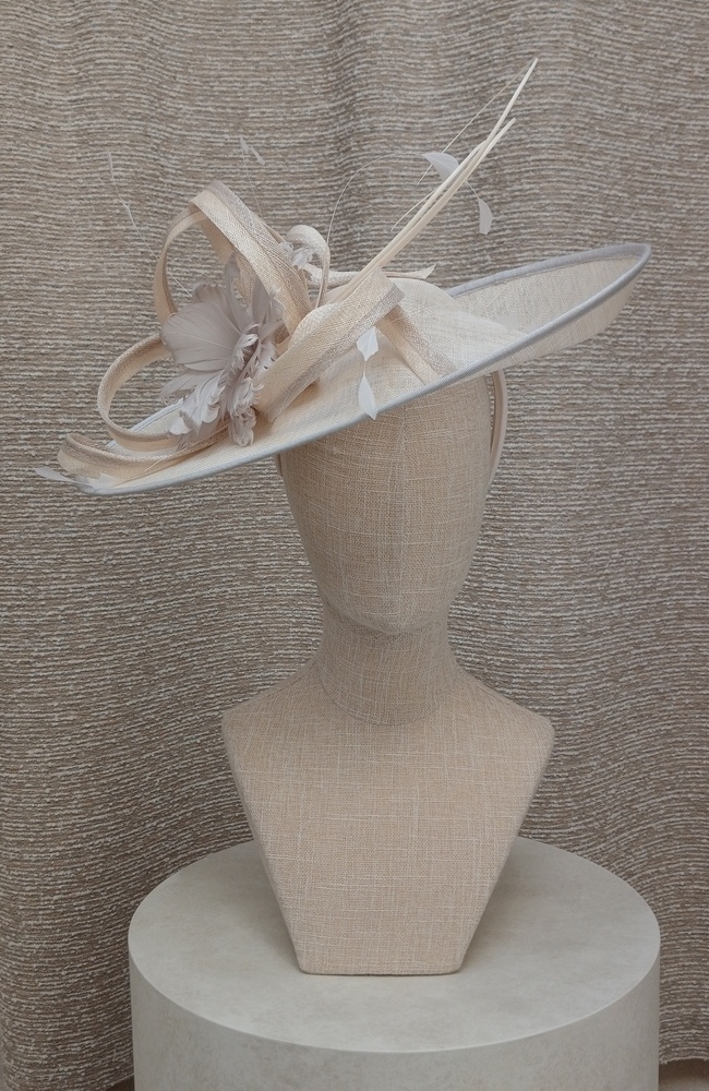 Snoxell & Gwyther Style 2 Fascinator In Ivory & Silver