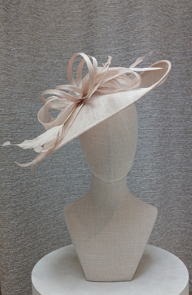 The Wedding Shop Jitters Style 7 Fascinator In Champagne